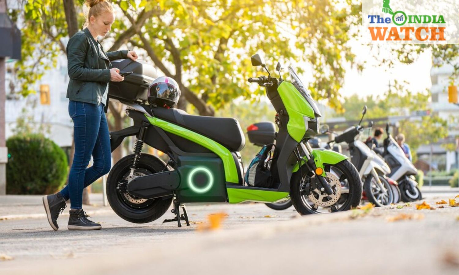 It will be a Windfall for EV Manufacturers, As Delhi Govt. Plans Ban on Petrol &amp; Diesel 2 Wheelers